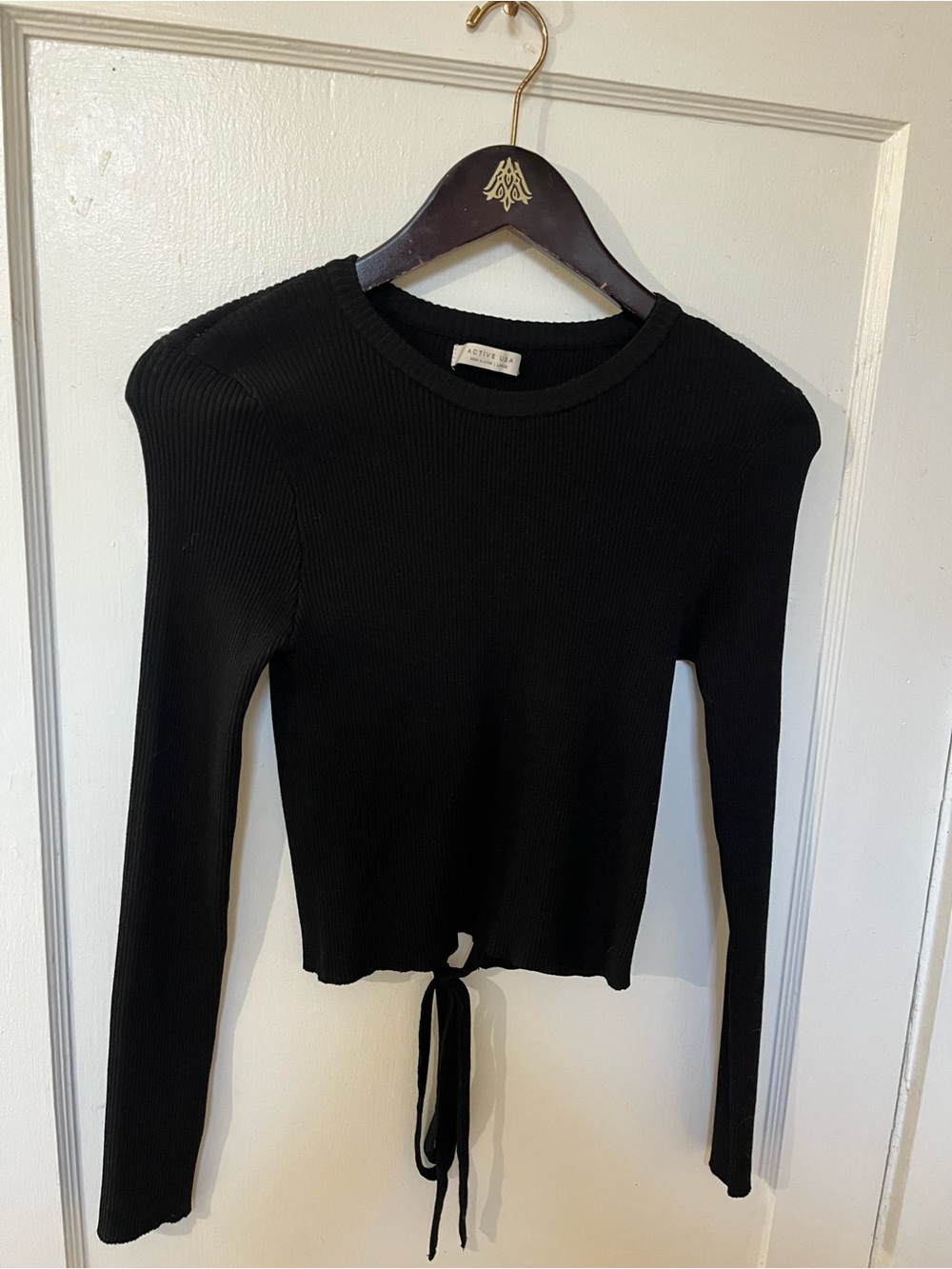 Active USA Womens Large Black Ribbed Long Sleeve Cropped Tie Waist Top Shirt EUC